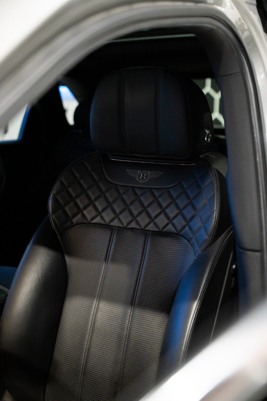 BENTLEY Bentayga Mulliner
