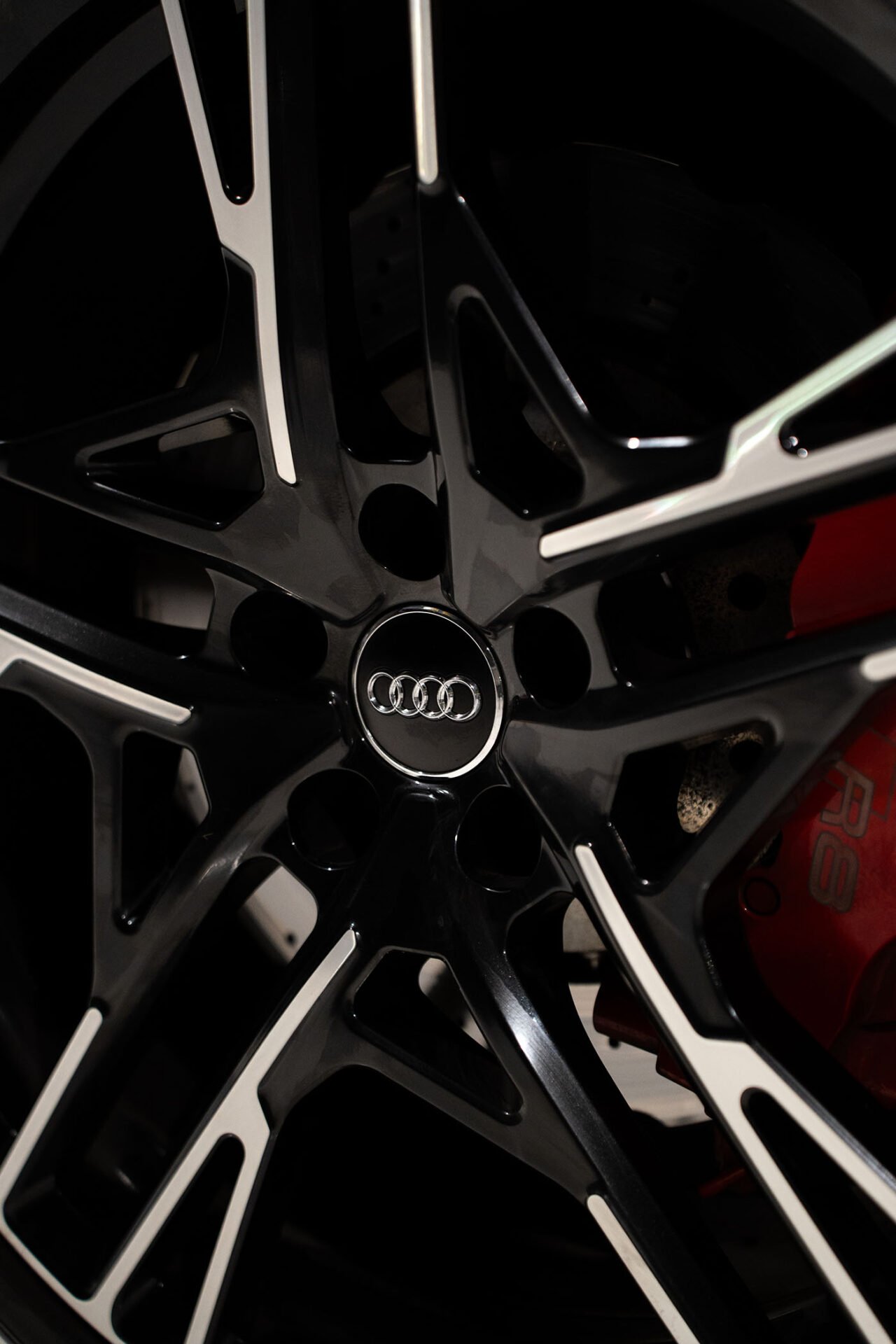 AUDI R8 V10 PLUS SPYDER