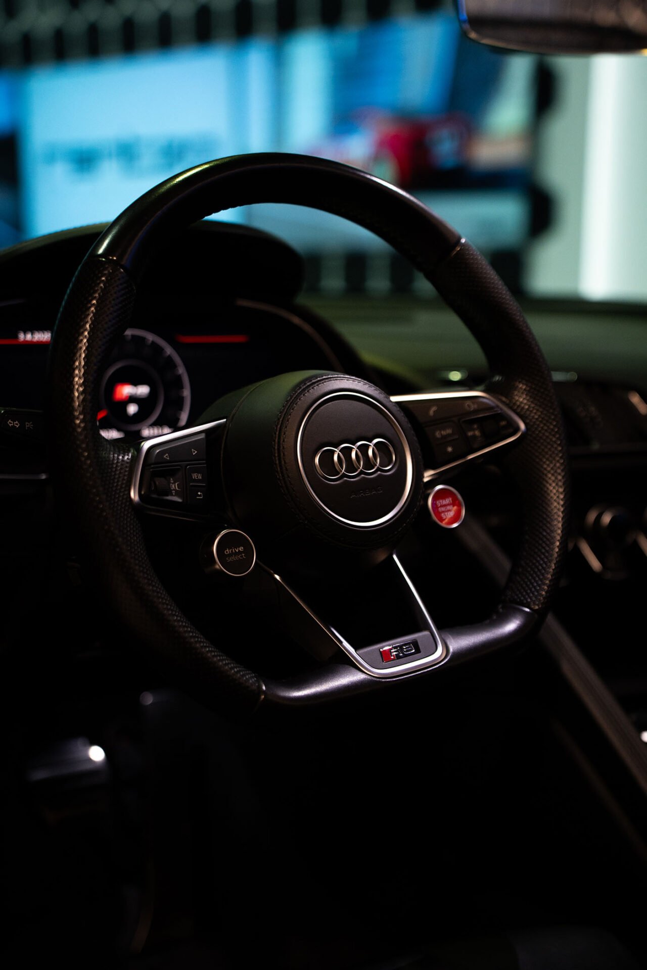 AUDI R8 V10 PLUS SPYDER