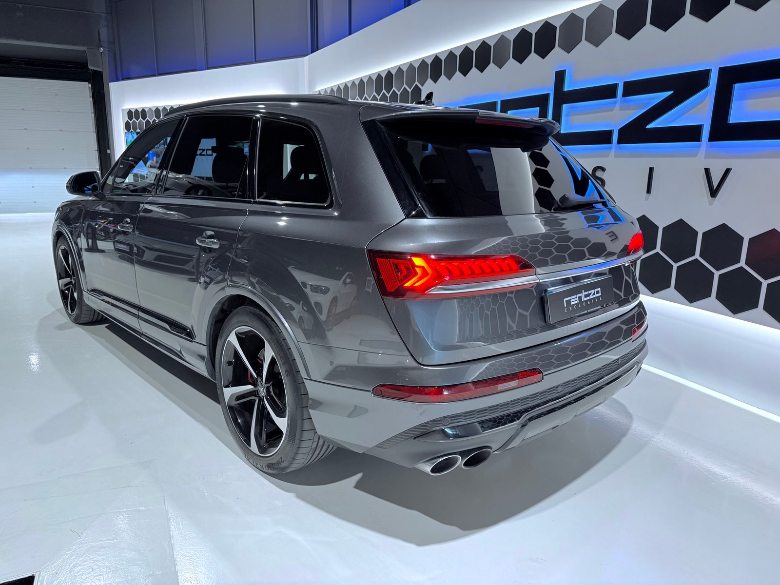 AUDI SQ7 4.0 V8 TDI
