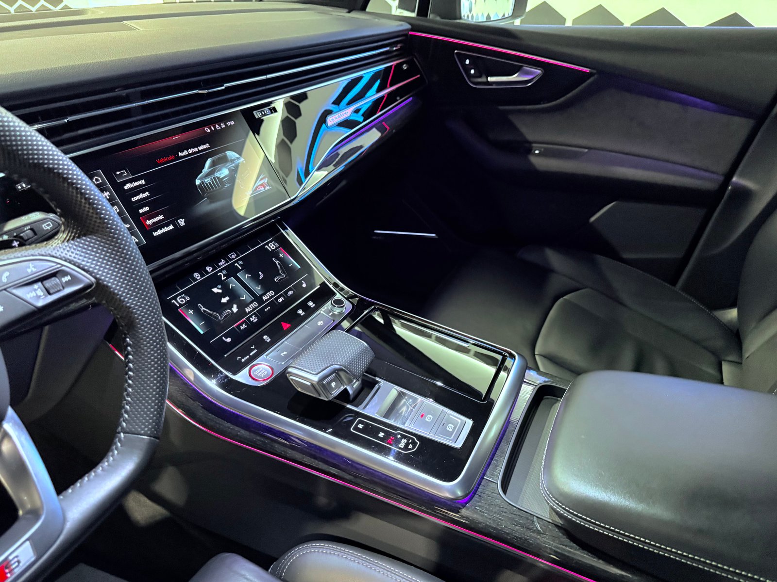 AUDI SQ7 4.0 V8 TDI