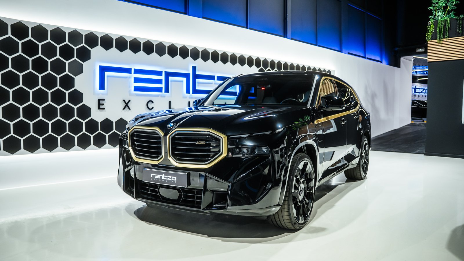 BMW XM