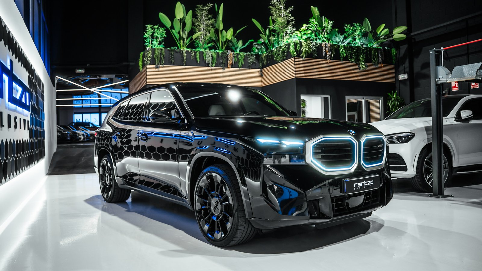 BMW XM