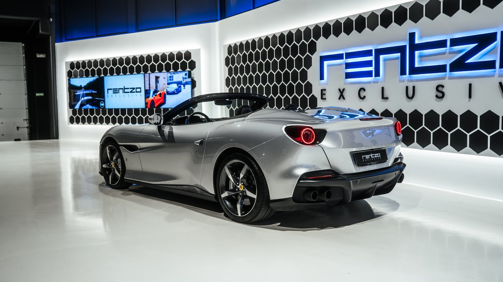 FERRARI Portofino M