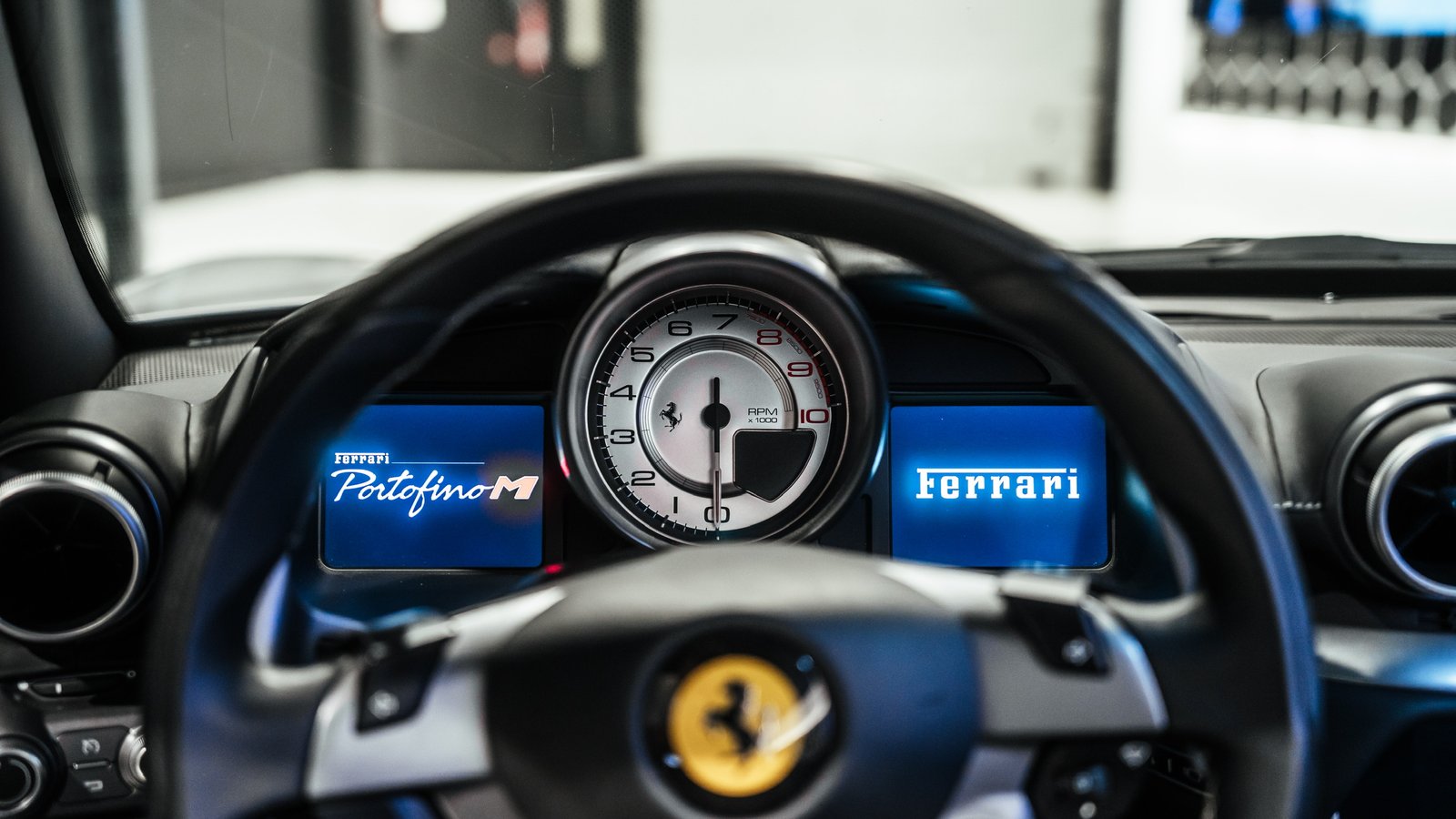 FERRARI Portofino M