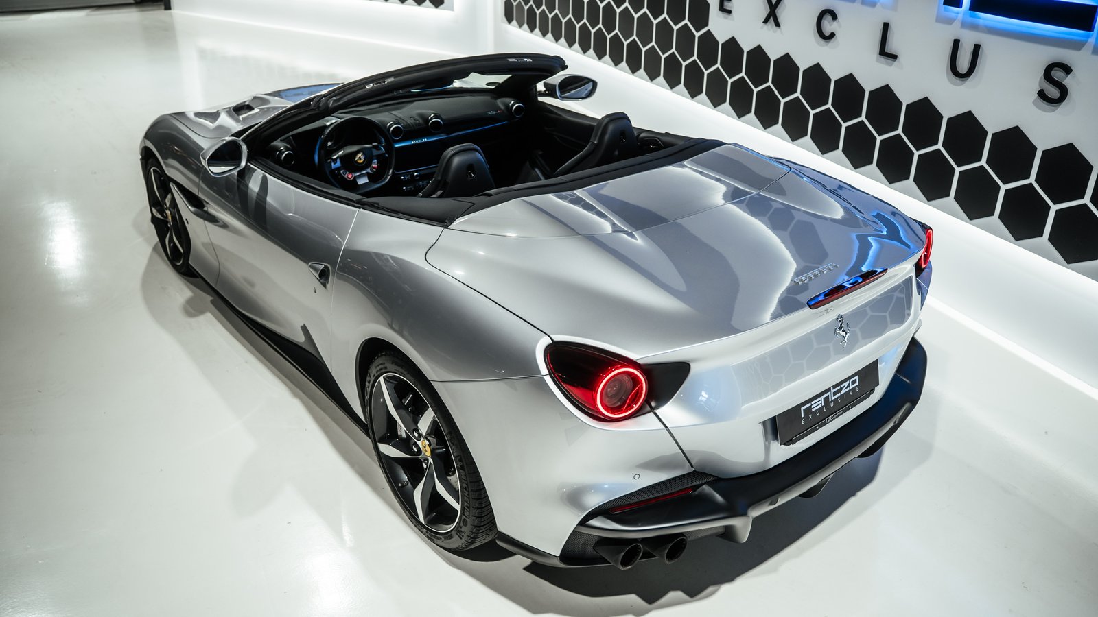 FERRARI Portofino M
