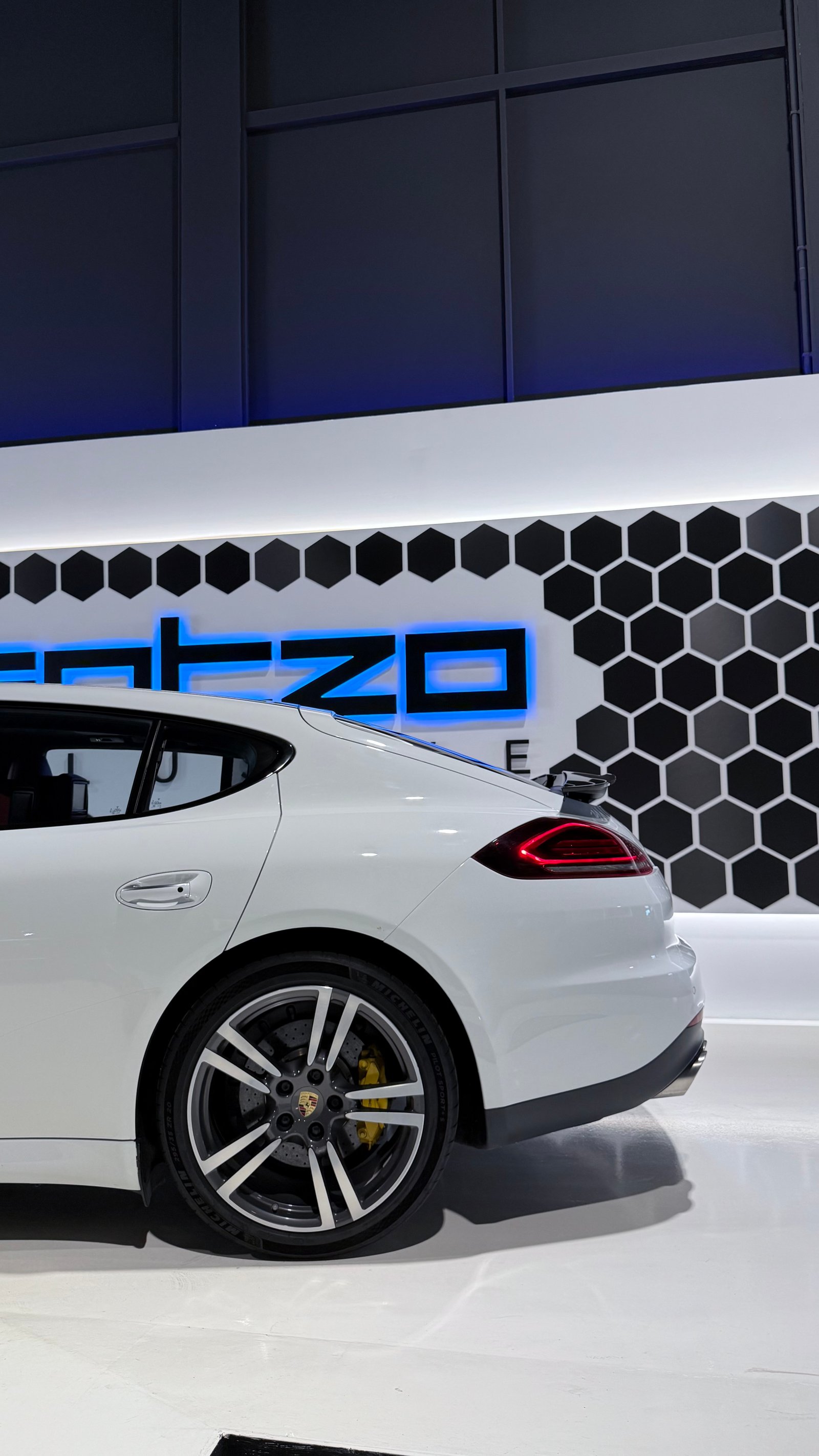 PORSCHE Panamera Turbo S