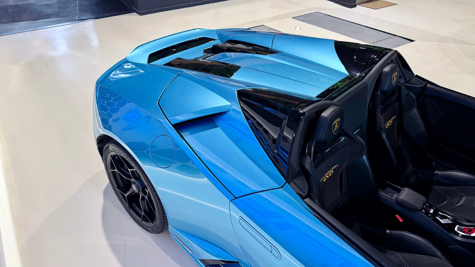 LAMBORGHINI HURACAN EVO Spyder