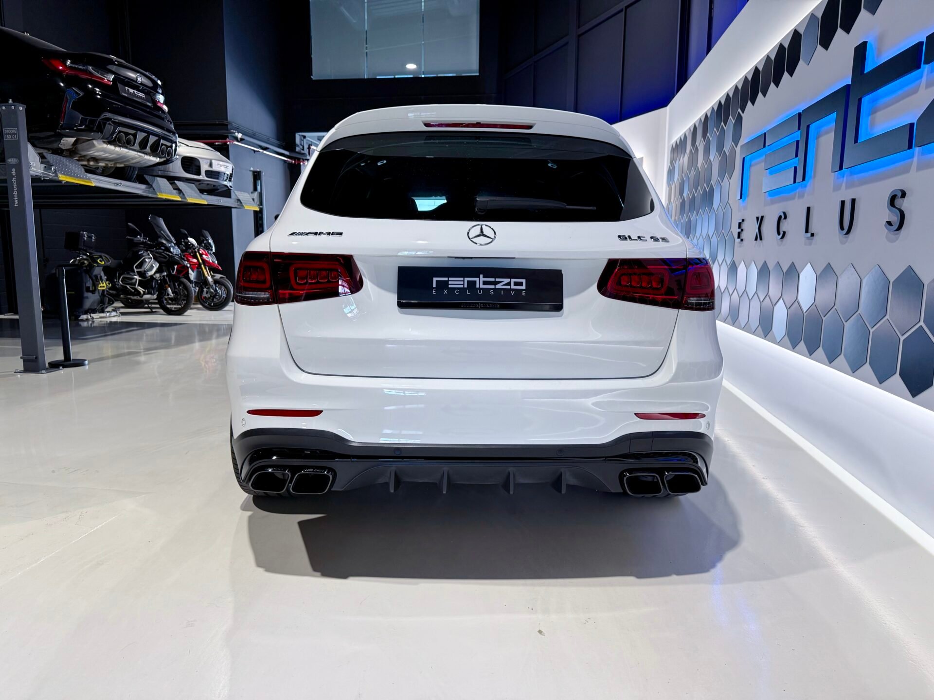 MERCEDES-BENZ GLC  63 AMG