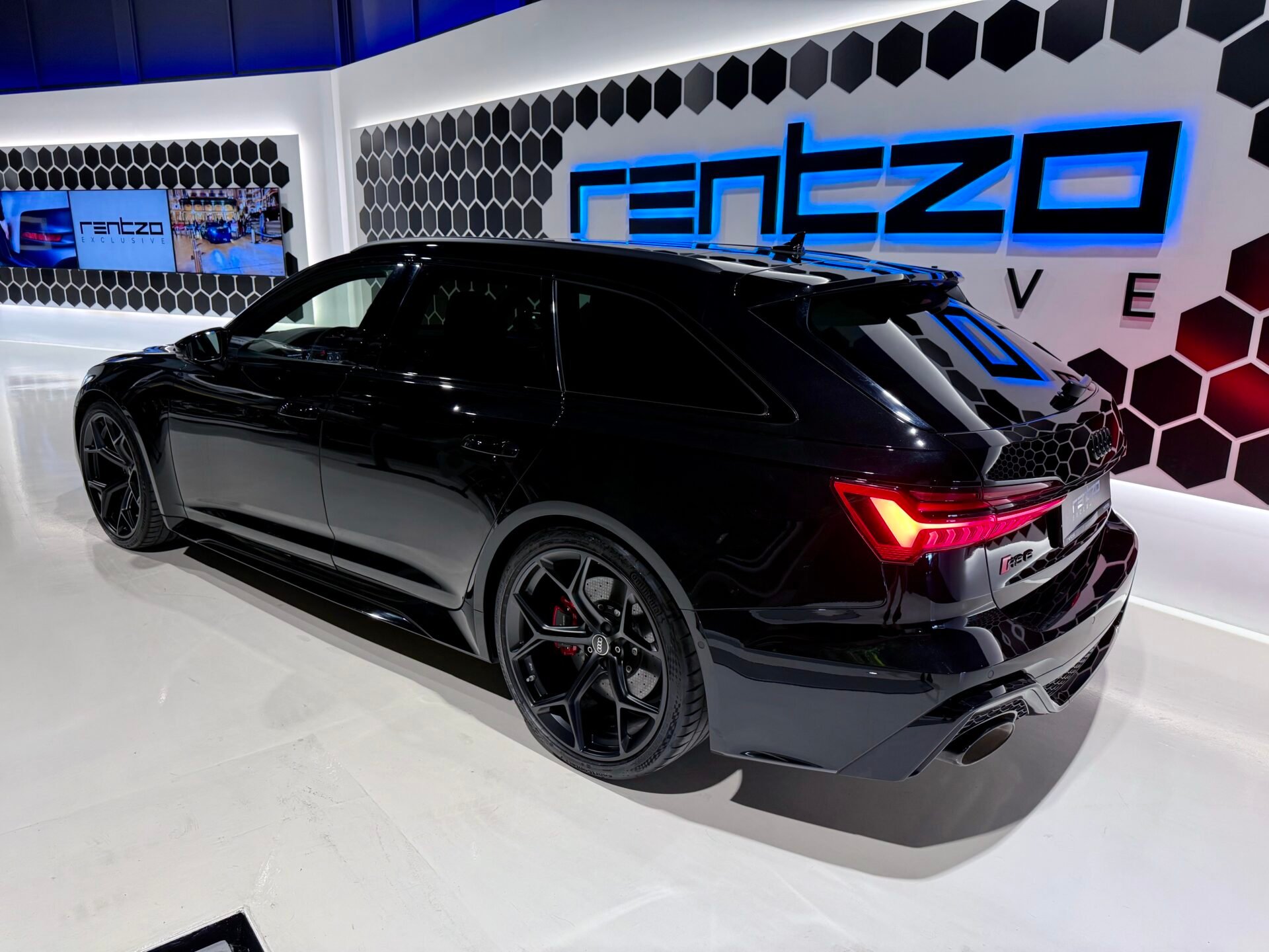 AUDI RS6 Performance