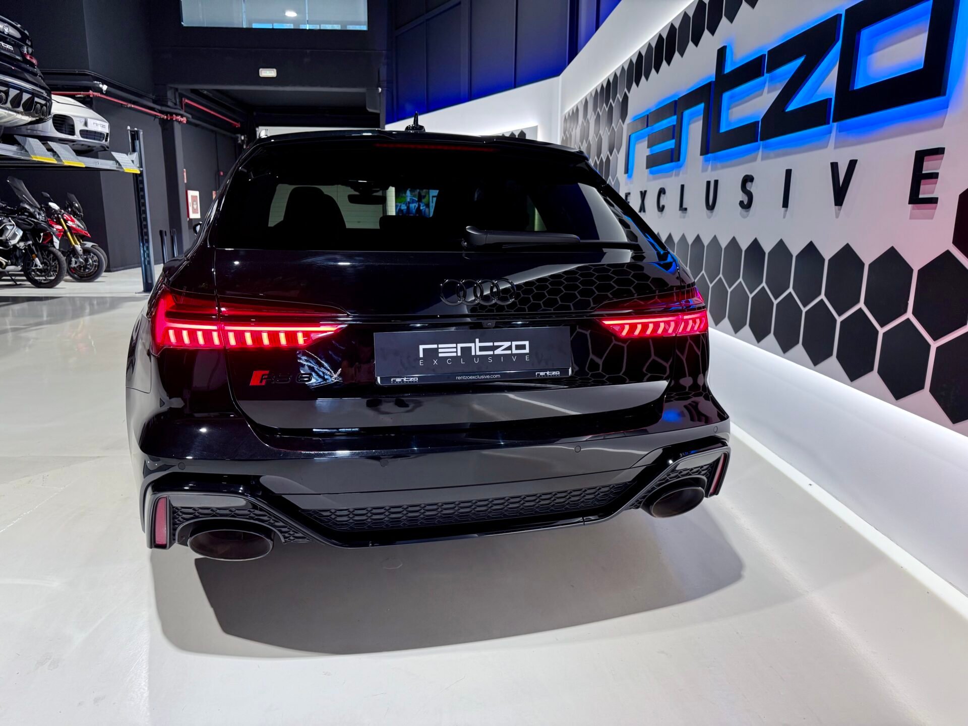 AUDI RS6 Performance