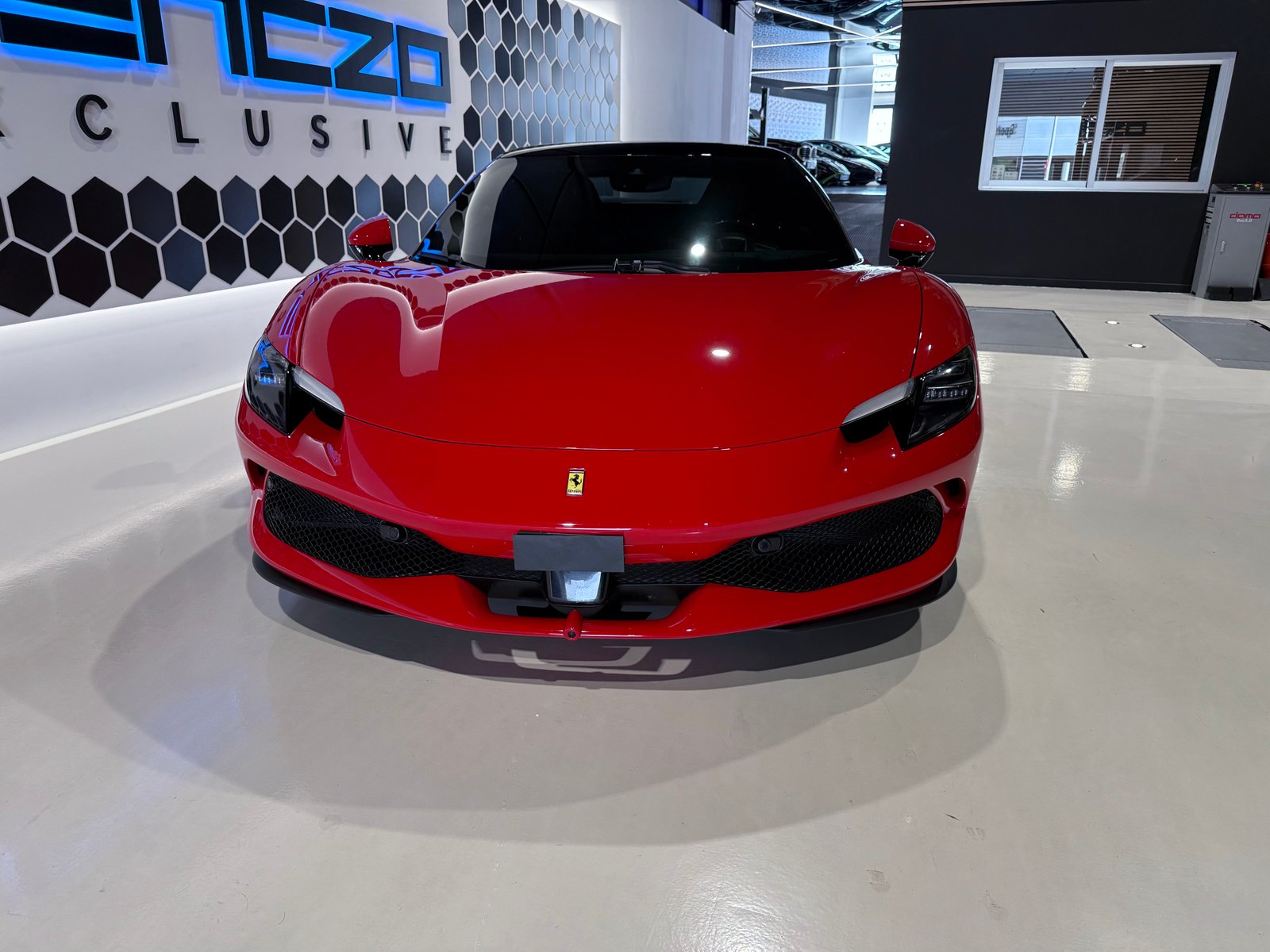 FERRARI 296 GTC Novitec