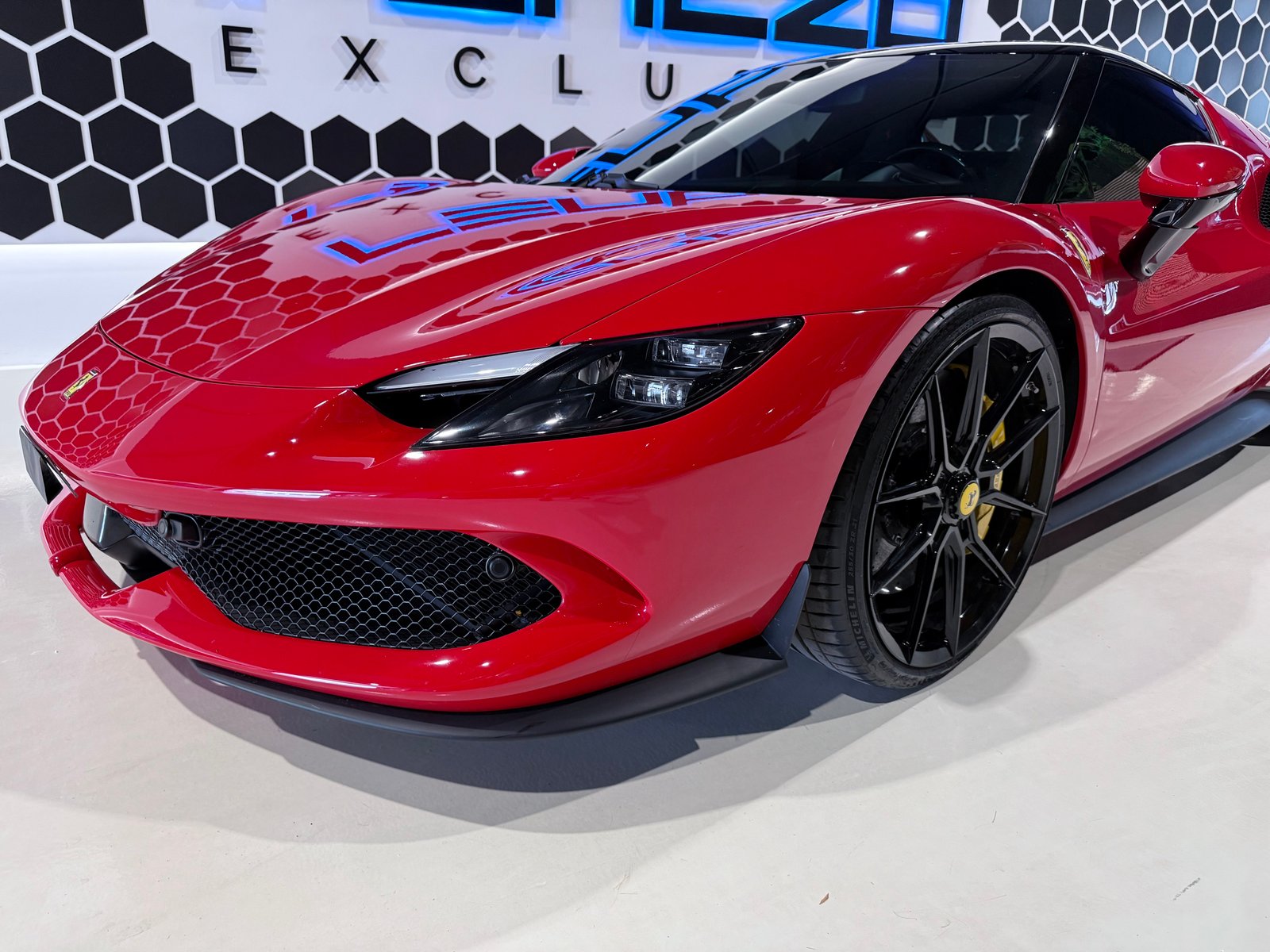 FERRARI 296 GTC Novitec
