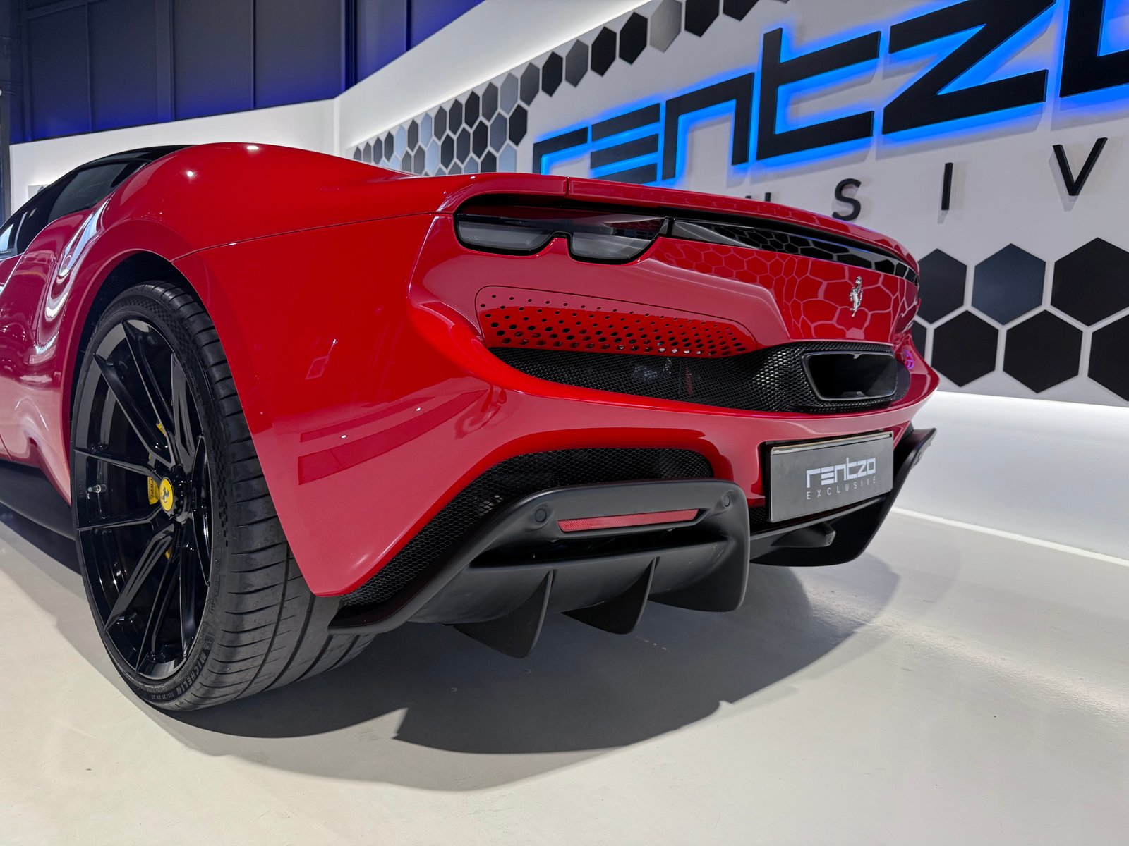 FERRARI 296 GTC Novitec