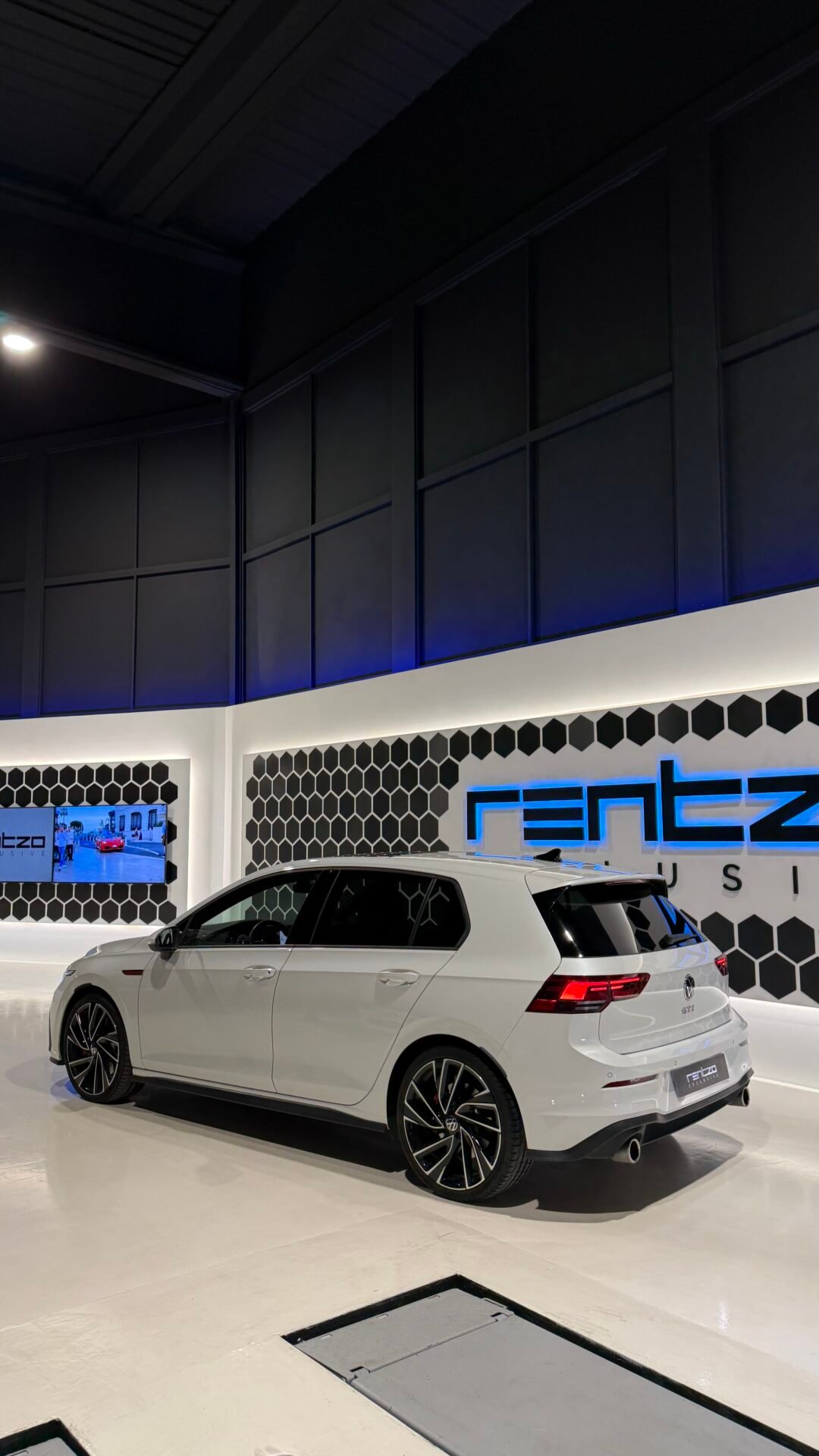 VOLKSWAGEN Golf 8 GTI