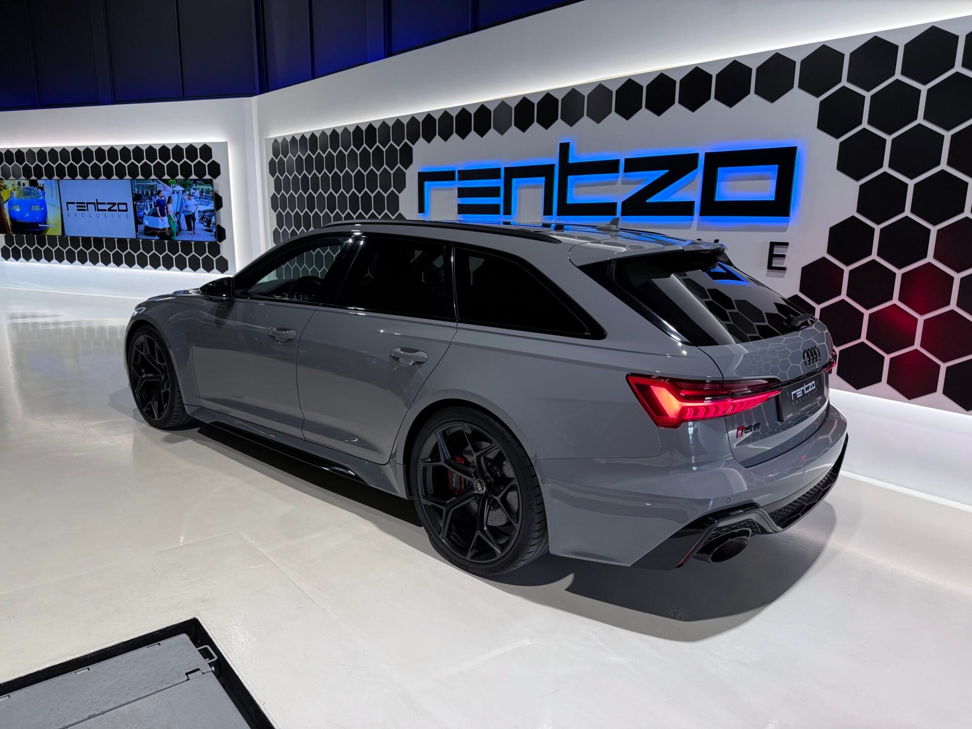 AUDI RS6 PERFORMANCE