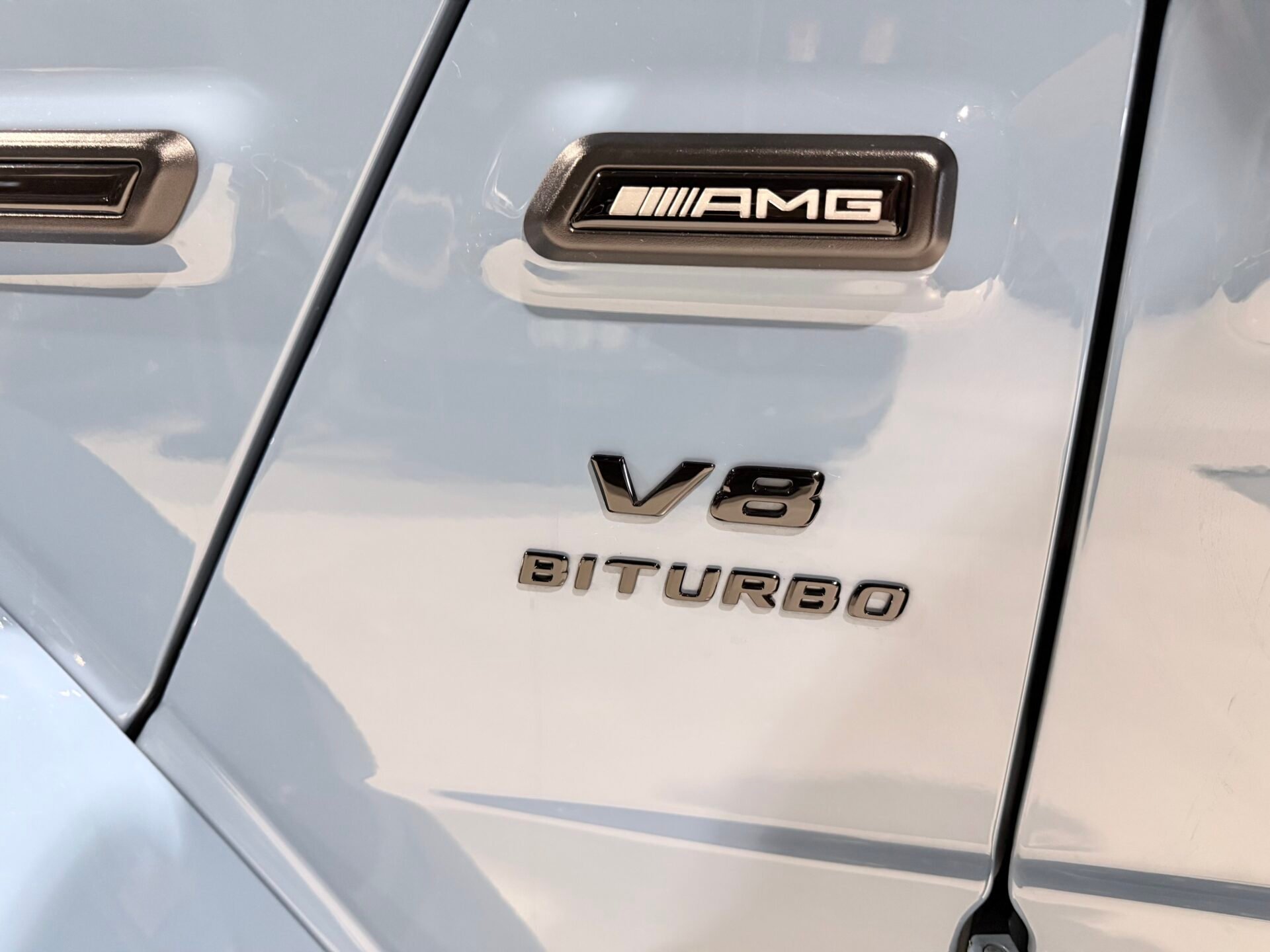 MERCEDES-BENZ 63 AMG 