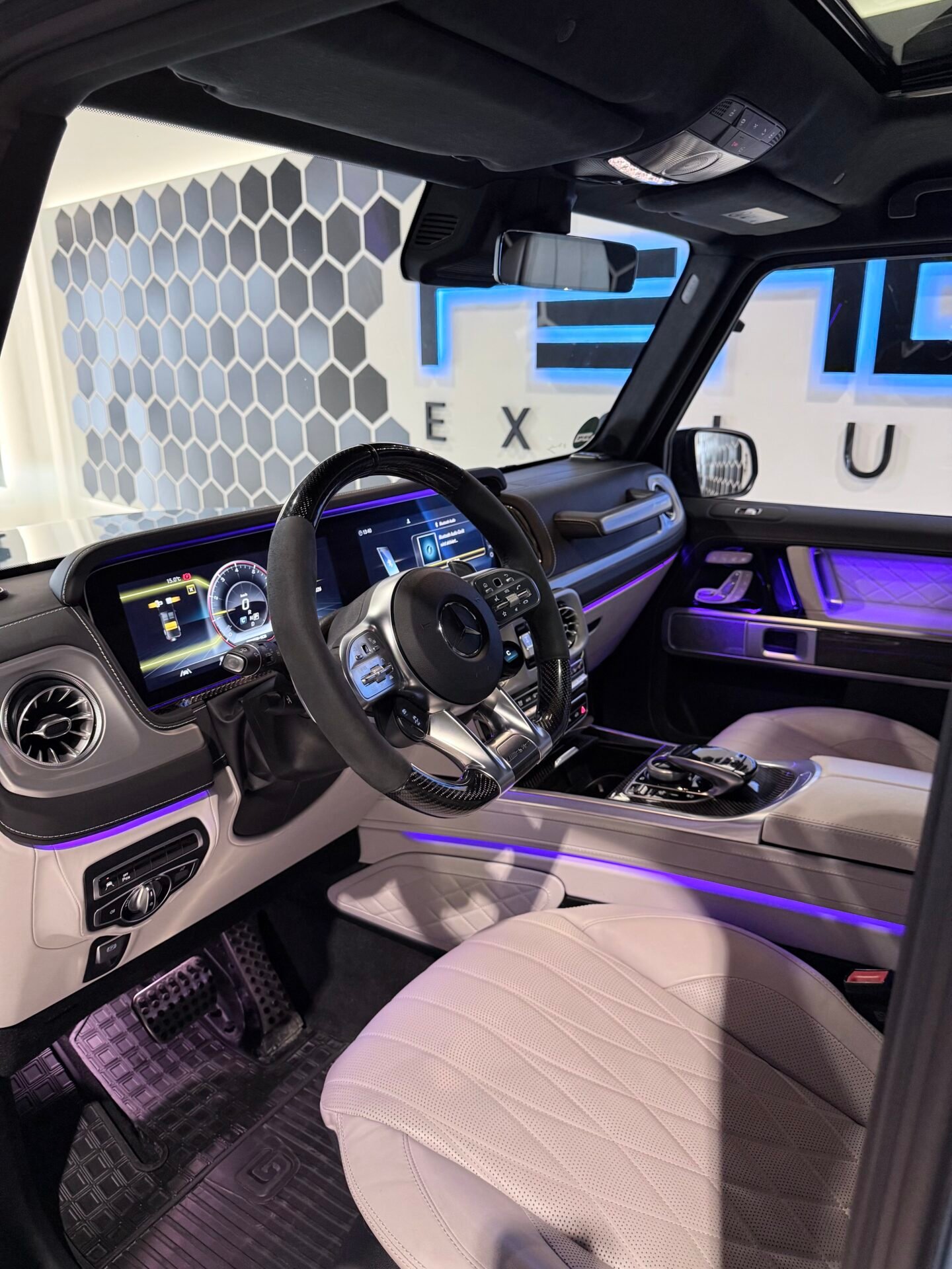 MERCEDES-BENZ 63 AMG 