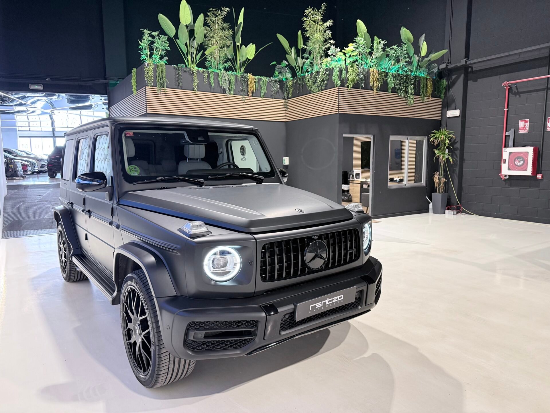 MERCEDES-BENZ G350 D LOOK G63 