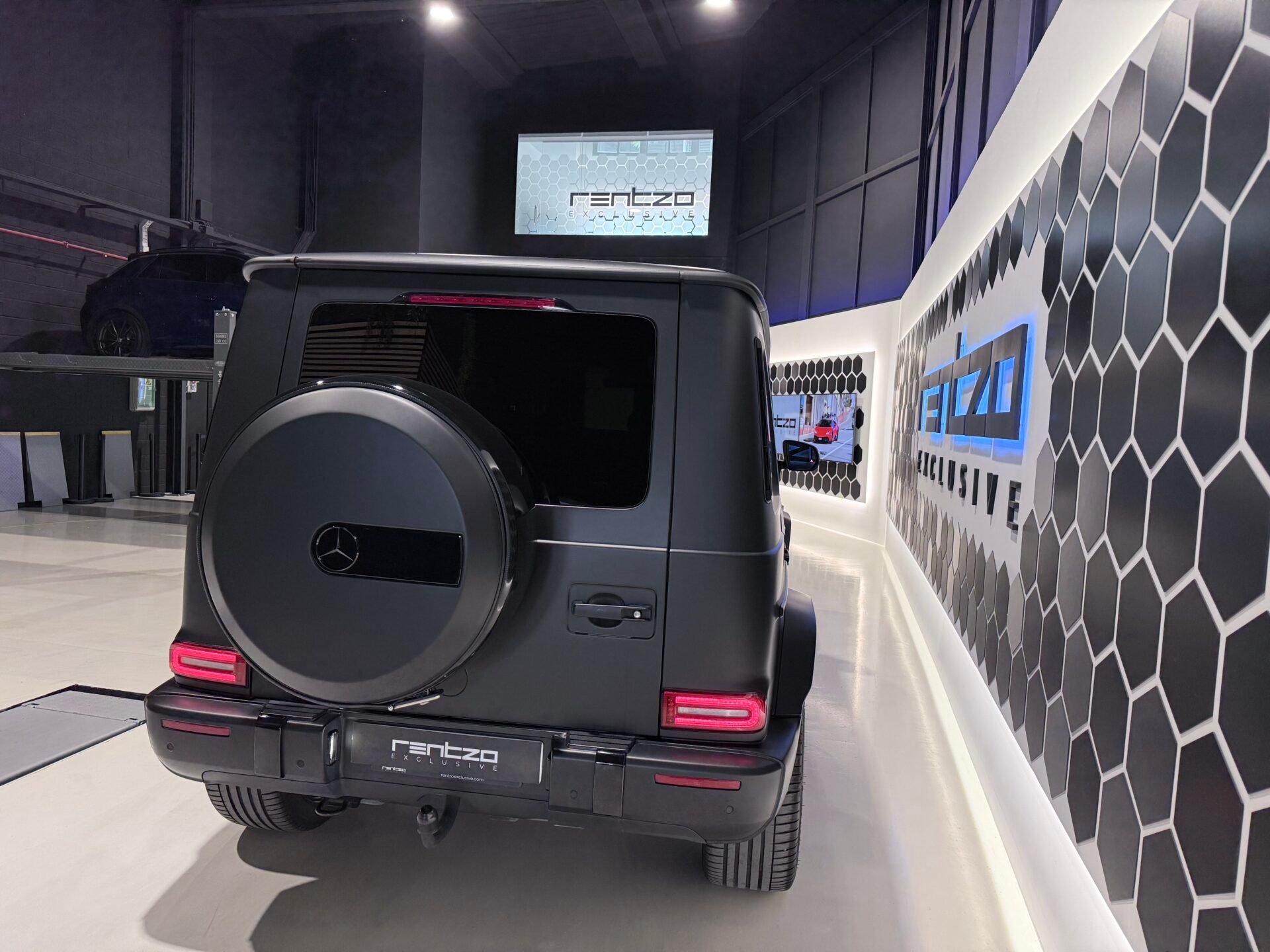MERCEDES-BENZ G350 D LOOK G63 