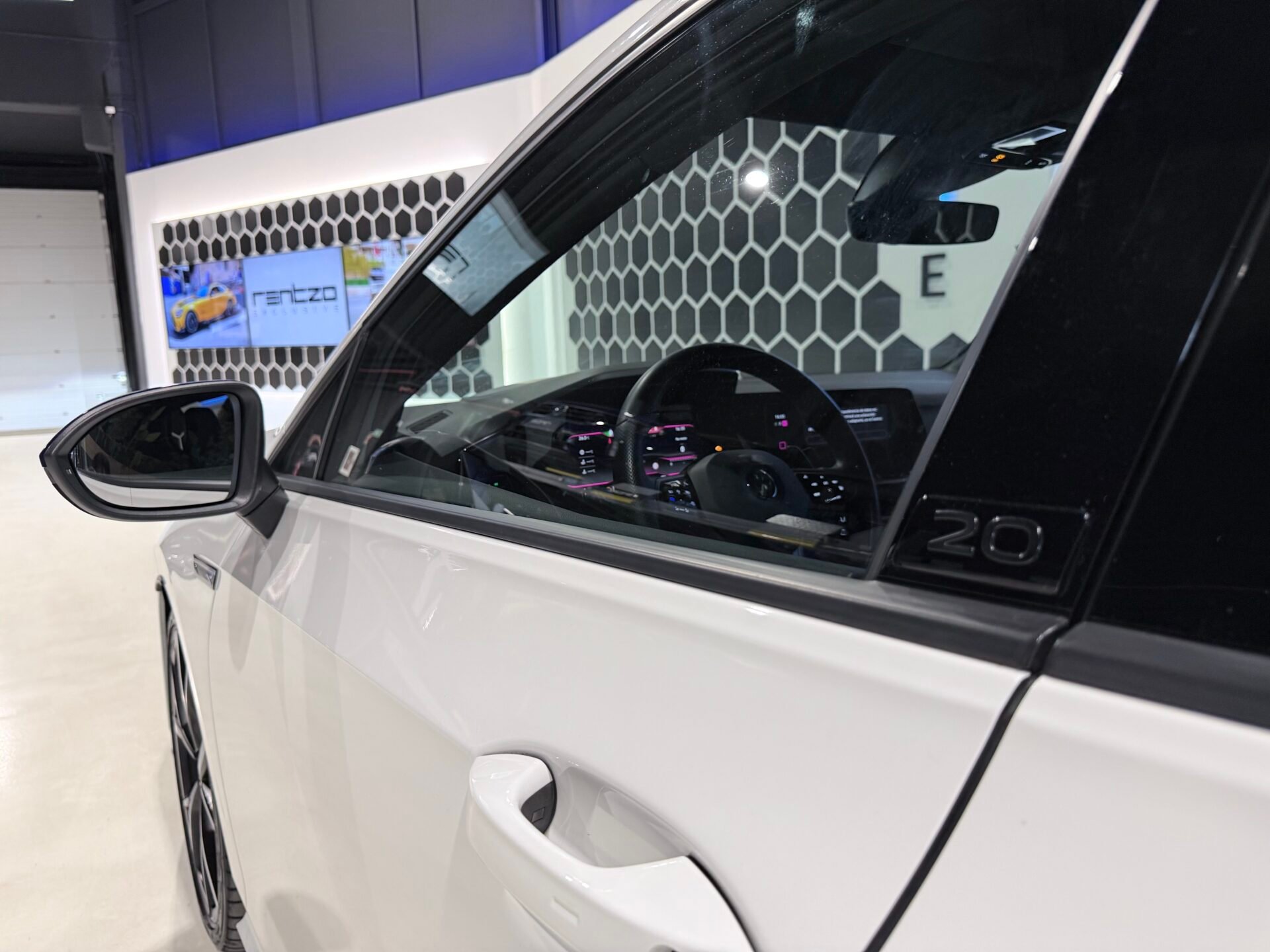 VOLKSWAGEN Golf 8, 20 Aniversario 